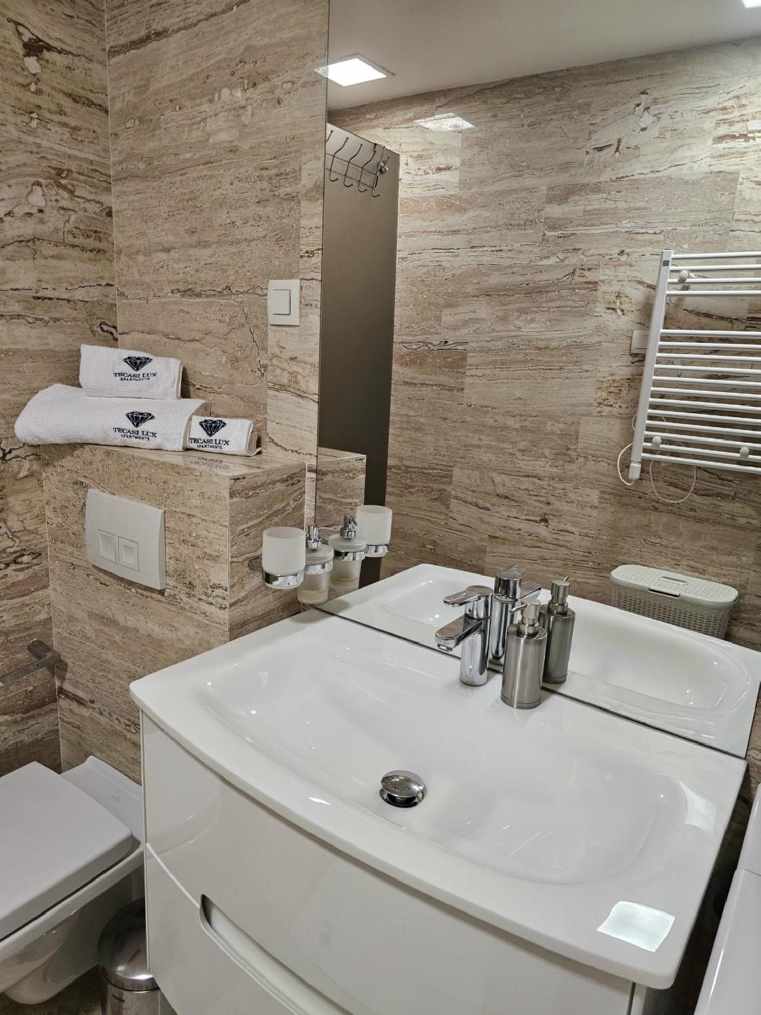 Apartment Tecasi Lux *
